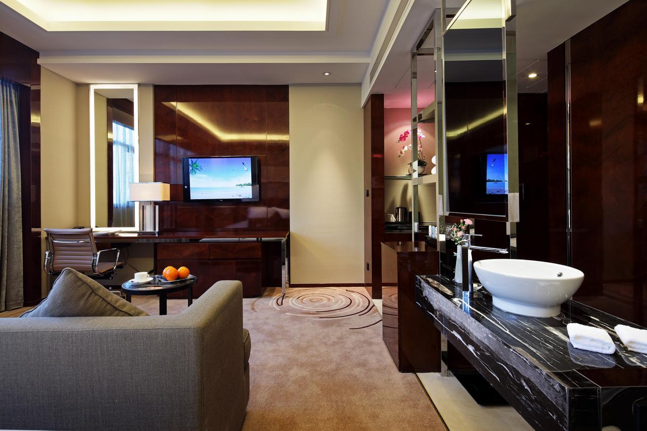 Ramada Changzhou North Hotel Exterior photo